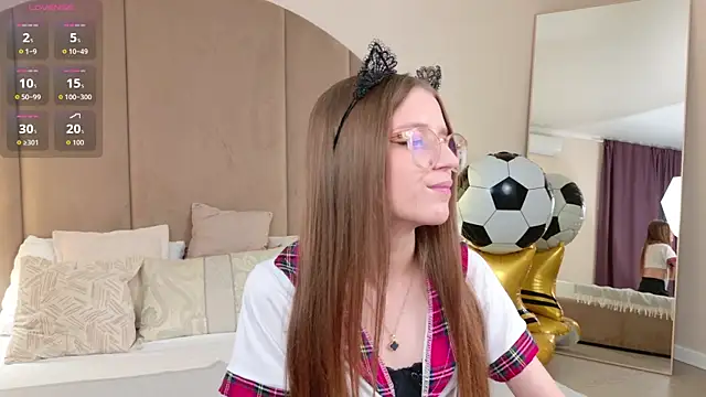 StellaMour online show from 07-18-26, 05:10