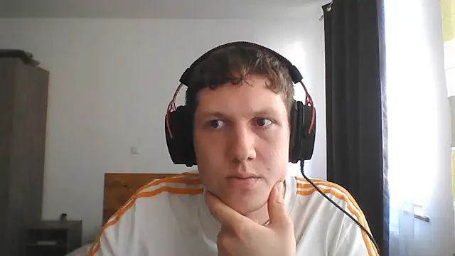 kungoking online show from 06-19-26, 04:24