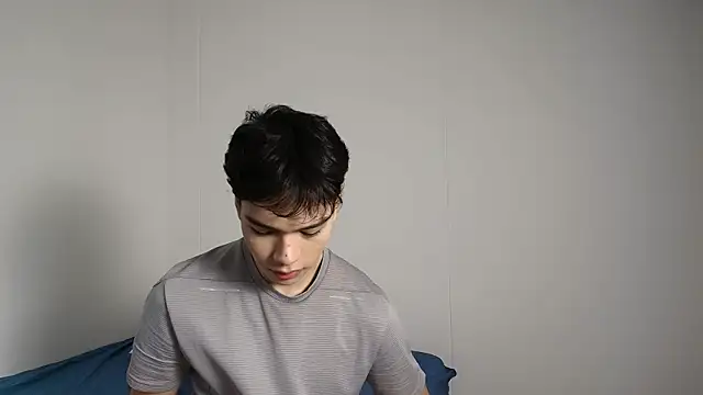 luandy 1 online show from 06-18-26, 12:32