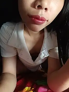 Snapshot of -Kem-04 chatting on 07-29-26, 10:20 -Kem-04 online show from 07-29-26, 10:20