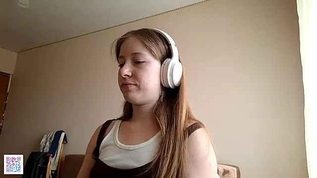 BethGoodman online show from 06-21-26, 02:12