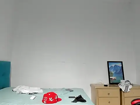 MAX LEGEND online show from 07-23-26, 11:51