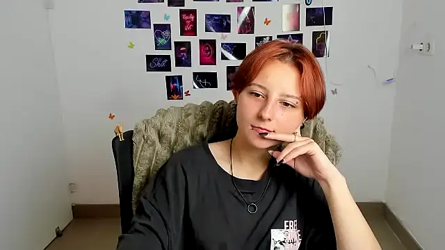 Dilara Kiss  online show from 07-07-26, 11:25