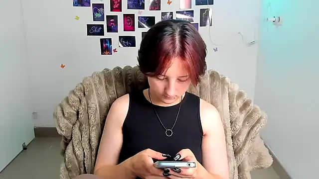 Dilara Kiss  online show from 07-29-26, 11:20