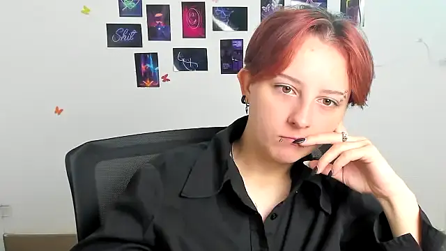 Dilara Kiss  online show from 06-26-26, 05:24