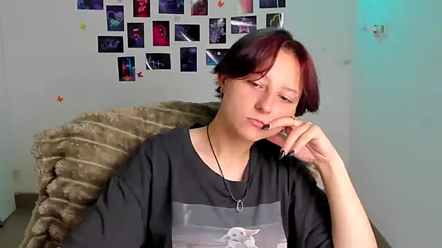Dilara Kiss  online show from 07-15-26, 05:14