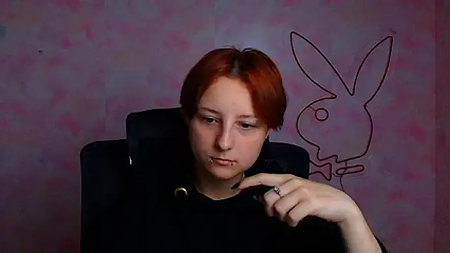 Dilara Kiss  online show from 06-18-26, 05:17