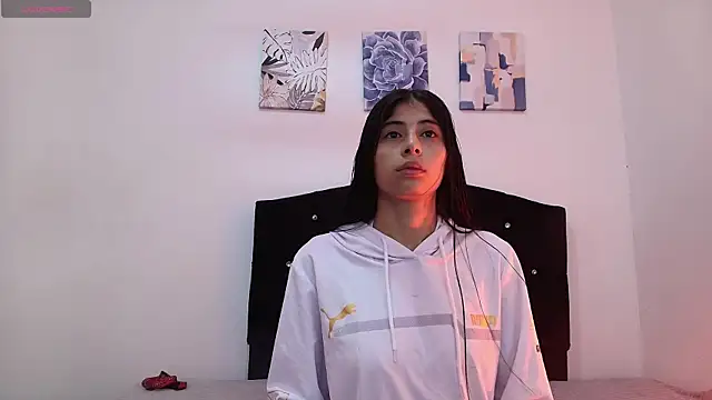 Dahlia  Vixen online show from 07-27-26, 11:50