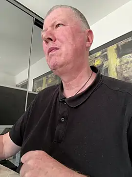 cumboy online show from 04-24-26, 02:19