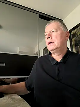 cumboy online show from 10-17-25, 03:14