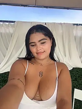 HoneyBunXXX online show from 06-30-26, 01:55