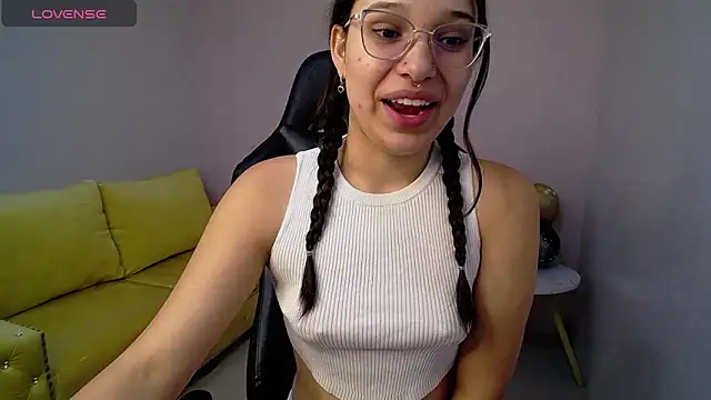 Snapshot of Lia_Rose_ch chatting on 07-02-26, 12:22 Lia Rose ch online show from 07-02-26, 12:22
