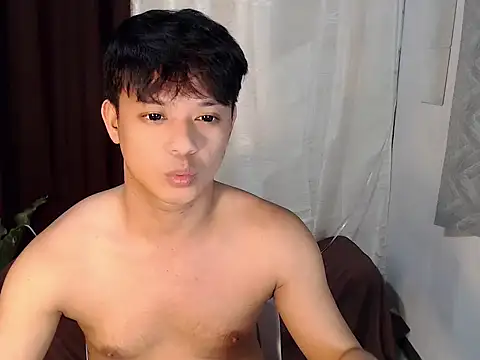 Snapshot of kingdomcum96 chatting on 06-21-26, 01:28 kingdomcum96 online show from 06-21-26, 01:28