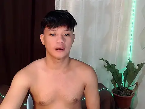 Snapshot of kingdomcum96 chatting on 07-03-26, 10:27 kingdomcum96 online show from 07-03-26, 10:27