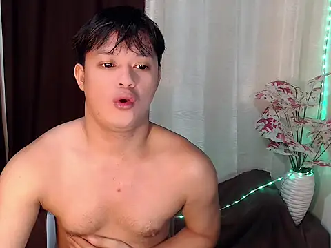 Snapshot of kingdomcum96 chatting on 07-28-26, 10:20 kingdomcum96 online show from 07-28-26, 10:20