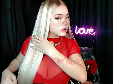 ExpensiveTiffanyxx online show from 06-26-26, 11:27