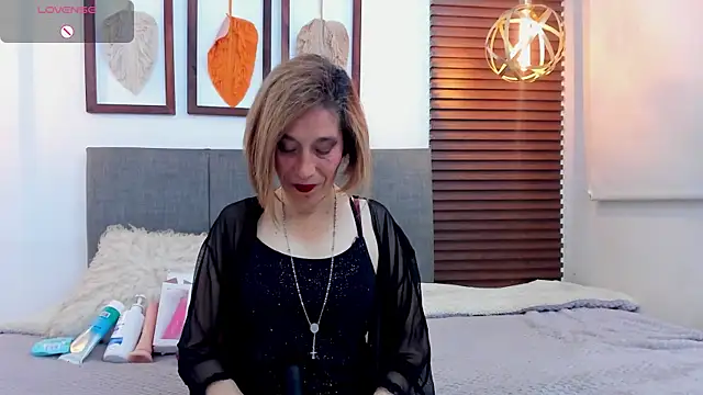 Snapshot of Margott_mature chatting on 07-28-26, 12:34 Margott mature online show from 07-28-26, 12:34