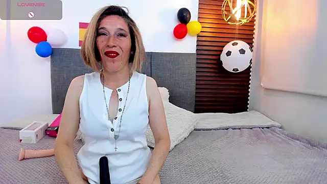 Snapshot of Margott_mature chatting on 07-17-26, 12:13 Margott mature online show from 07-17-26, 12:13