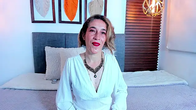 Snapshot of Margott_mature chatting on 06-17-26, 12:15 Margott mature online show from 06-17-26, 12:15