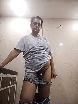 chuby38male online show from 07-20-26, 01:46