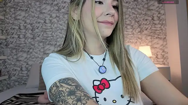 Isabella Bliss online show from 07-18-26, 12:19