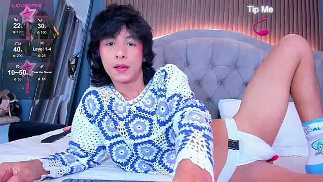 finn-04 online show from 07-18-26, 01:52