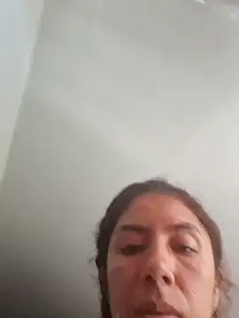 Snapshot of Rebecka11 chatting on 07-01-26, 05:13 Rebecka11 online show from 07-01-26, 05:13