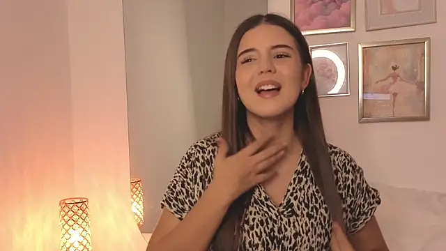 Isabellebotero online show from 06-22-26, 03:20