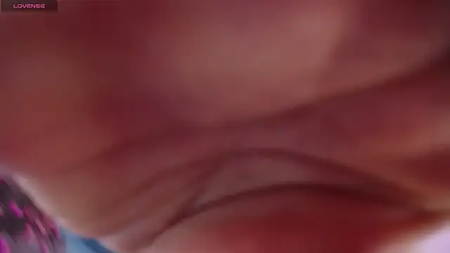 Diamond rose as online show from 06-19-26, 08:03