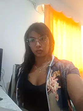 sophiagomezx online show from 07-18-26, 07:22