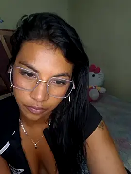 sophiagomezx online show from 07-27-26, 11:45