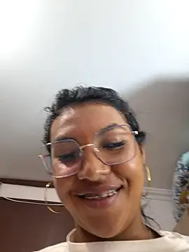 sophiagomezx online show from 07-19-26, 06:59