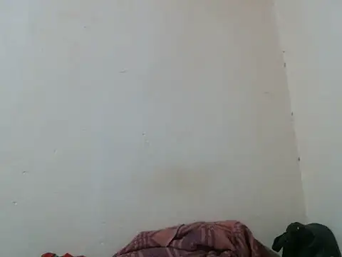 Snapshot of freaky-pussy2 chatting on 07-09-26, 03:00 freaky-pussy2 online show from 07-09-26, 03:00