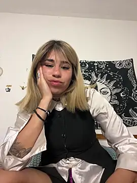 sashaaaaa2026 online show from 06-16-26, 09:48