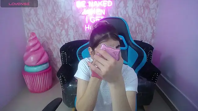 KiaraStar ch online show from 07-09-26, 07:46