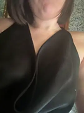 Sexyfemm  online show from 06-26-26, 11:16