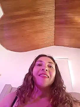 Angelika Clauss online show from 06-19-26, 06:36