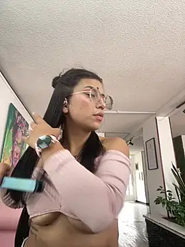 GabyLopez Pink online show from 07-29-26, 06:51