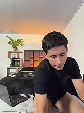 SantiLux  online show from 06-22-26, 06:21
