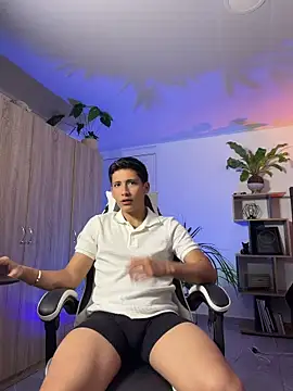 SantiLux  online show from 06-23-26, 04:21