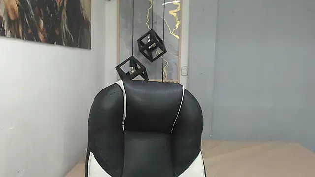 Snapshot of Cry_thereal chatting on 07-01-26, 07:41 Cry thereal online show from 07-01-26, 07:41
