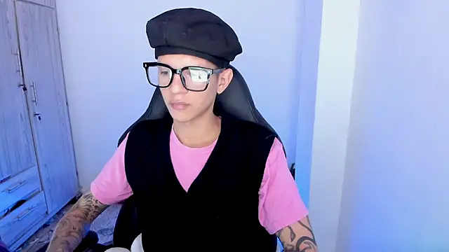 tylerrnova online show from 07-05-26, 02:38