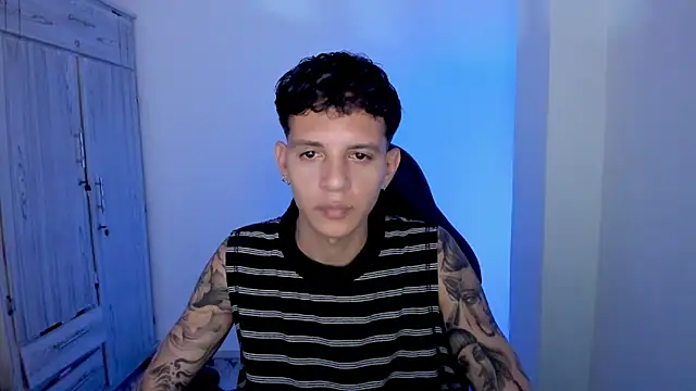 tylerrnova online show from 06-30-26, 04:01