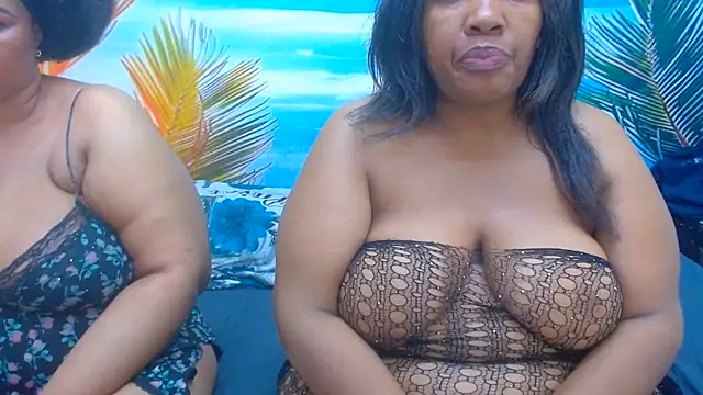 CURVYELEGANCExxx online show from 07-31-26, 01:32