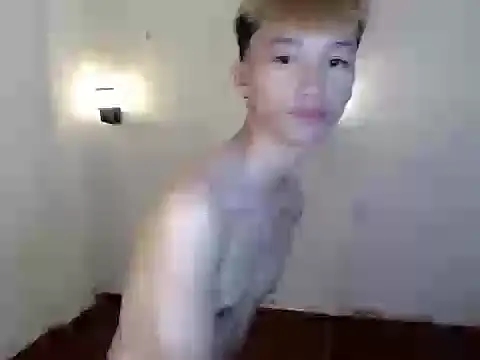 Fem phiLboy69 online show from 06-18-26, 01:16