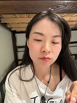 xiaojiao520 online show from 08-06-26, 02:56