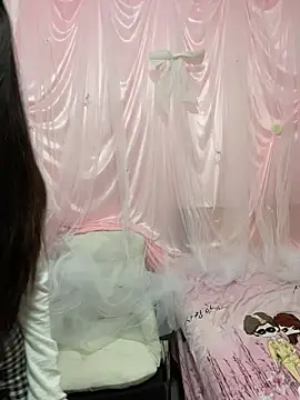 xiaojiao520 online show from 06-30-26, 02:22