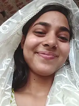 Simran 143 online show from 06-17-26, 12:37