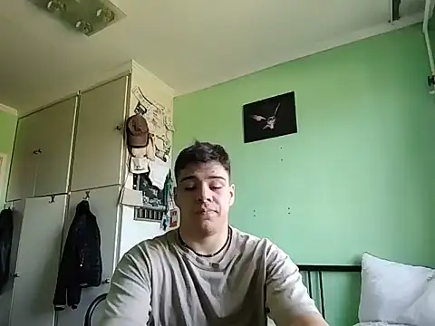HardbackToiler online show from 06-18-26, 07:29