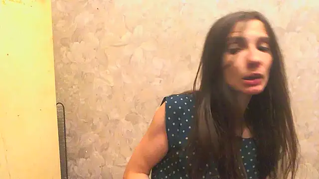 Alison Wale online show from 07-21-26, 04:08